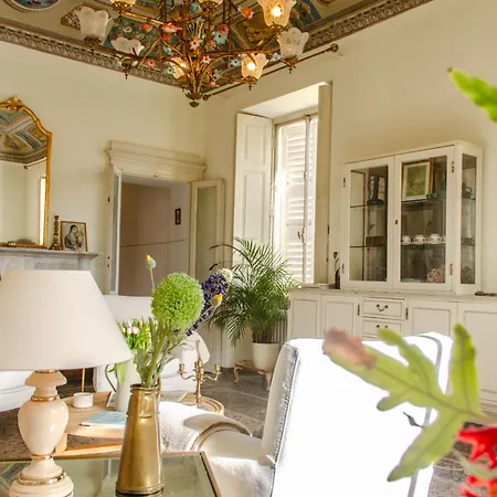 Gasthuis Bed & Blessing / Casa Borgo Locarno