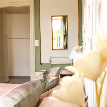 Bed & Blessing / Casa Borgo Gæstehus Locarno