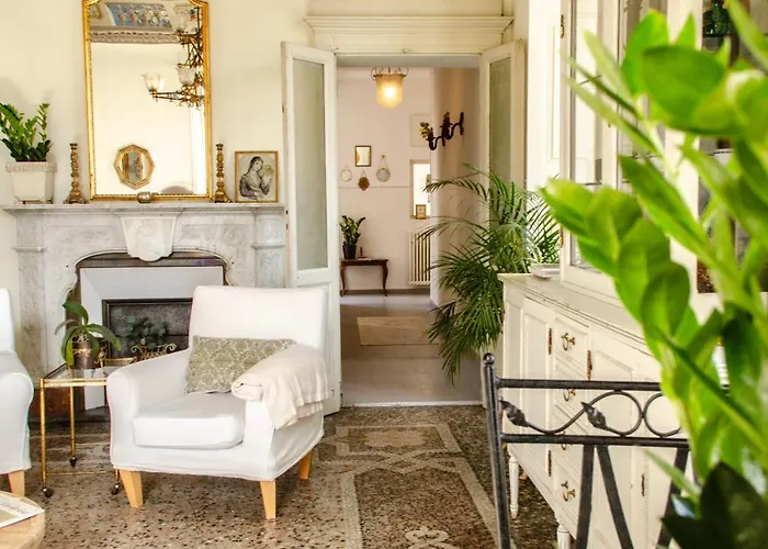 Bed & Blessing / Casa Borgo 洛迦诺