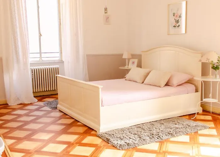 Bed & Blessing / Casa Borgo 洛迦诺
